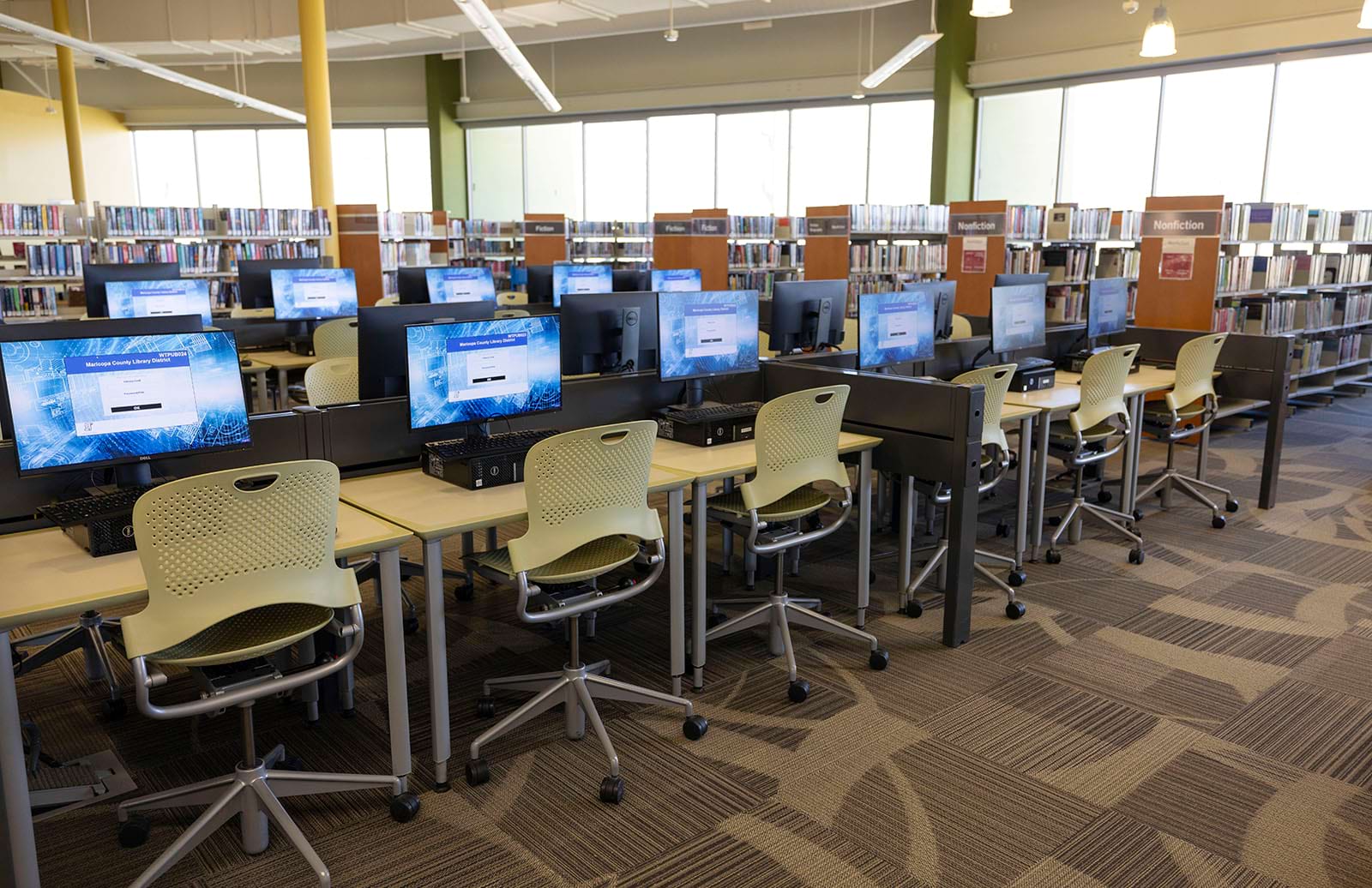 Photo of the computers at White Tank Library